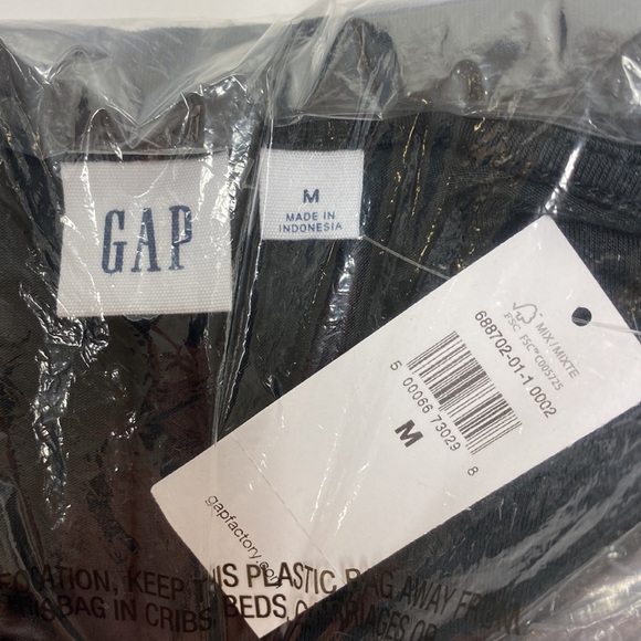 GAP Factory - Wrap-Front Romper - Black - Picture 3 of 3